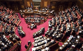 Def 2024 Camera Senato approvano risoluzioni maggioranza