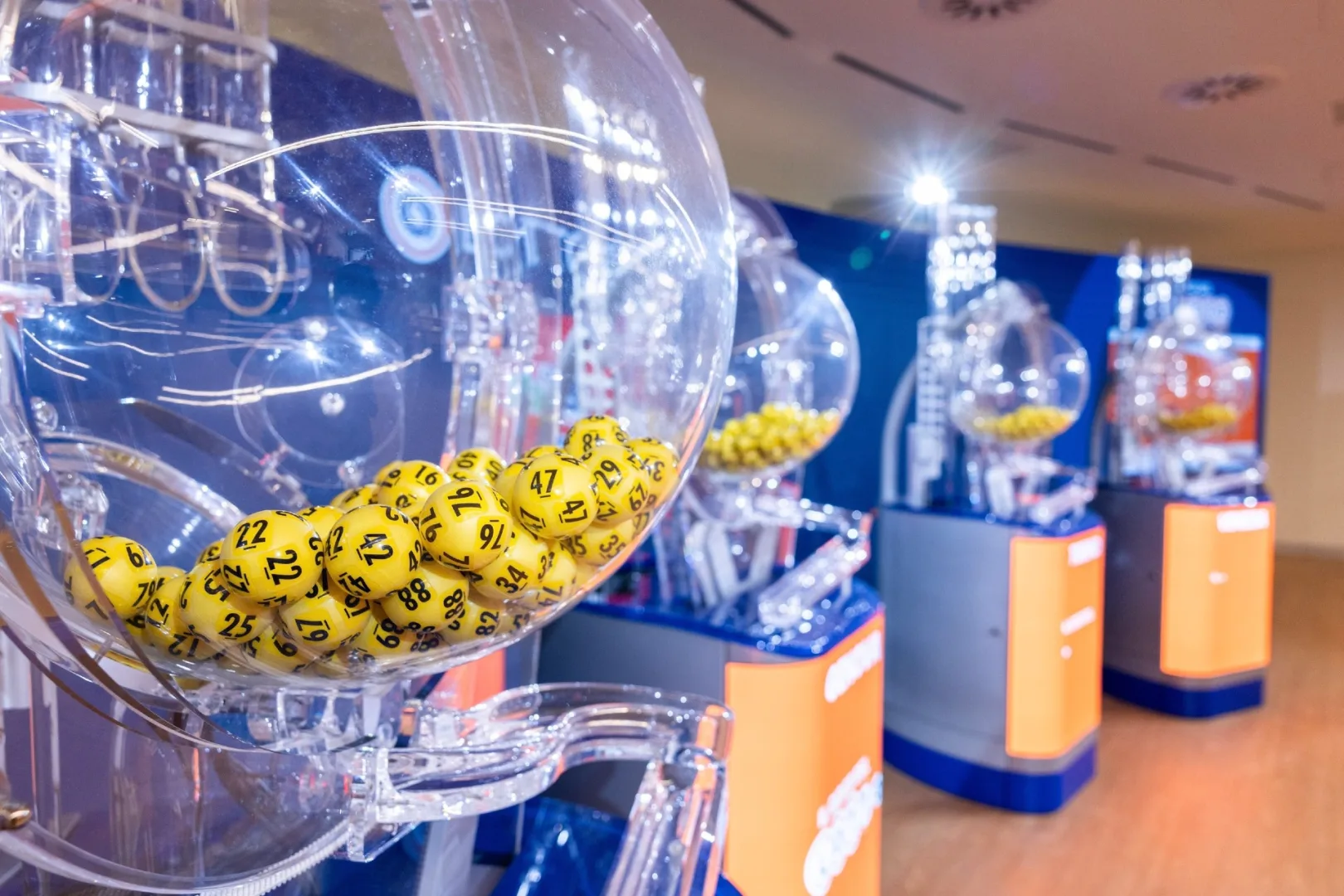 Manovra 2027, il mercoledì la quinta estrazione di Lotto e SuperEnalotto. Legge di Stabilità 2015, sanatoria con l’80 per cento delle somme dovute 