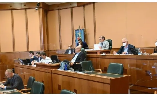 Giochi nel Lazio, le modifiche alla legge nel Bollettino regionale: stop alla retroattività del distanziometro per le nuove sale