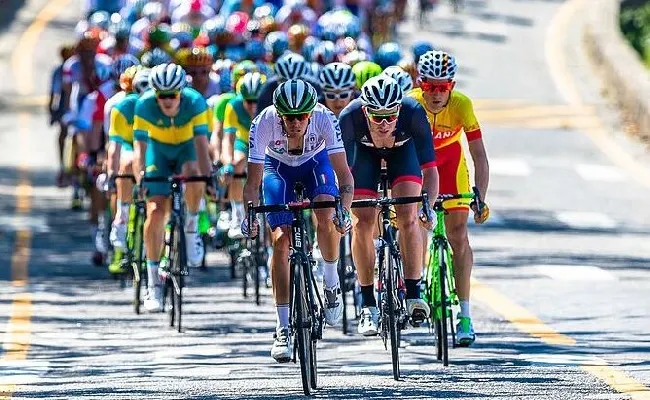 Tour de France: Vingegaard e Pogacar, testa a testa su Snai. Il danese resiste a 1,85, segue lo sloveno a 2,00