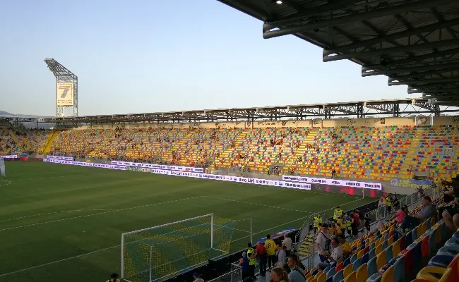 Serie A: Frosinone-Udinese vale la salvezza, Di Francesco avanti a 2,45 su Snai, il colpo di Cannavaro a 3,10