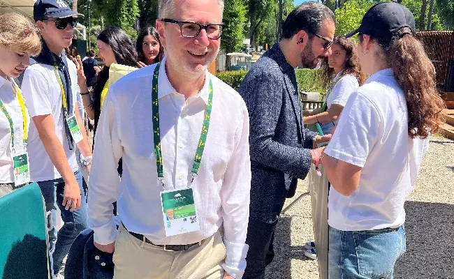 Fabio Fazio: "Che tempo che fa sull'Ovale? Piazzerei la Littizzetto a cavallo per non farla scendere più..."