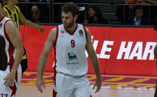 Basket, sarà ancora Virtus Bologna-Olimpia Milano per il tricolore: i bookie credono nel tris milanese