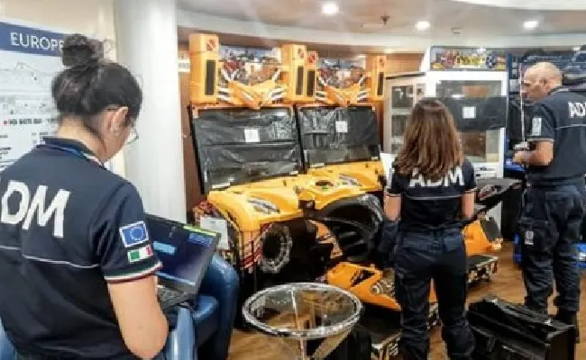 Porto di Livorno, Adm: sequestrati 37 apparecchi da intrattenimento non in regola su navi passeggeri