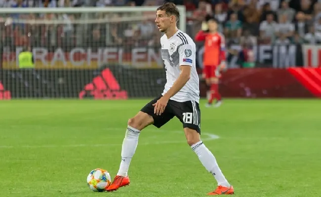 Calciomercato, il Milan di Amorim punta sull’usato sicuro: per i bookie ancora viva la pista Goretzka (3,00), in attacco è testa a testa Guirassy-Sorloth