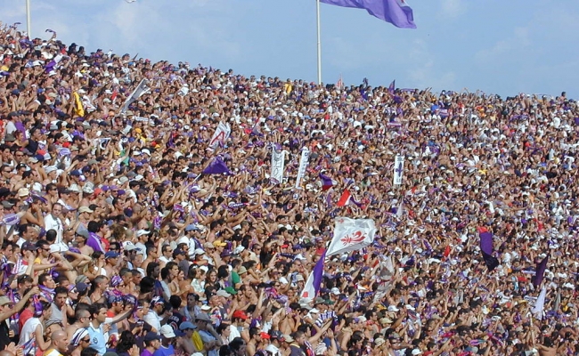 Serie A l'ascesa irresistibile della Fiorentina in quota l'impresa Champions e Vlahovic capocannoniere