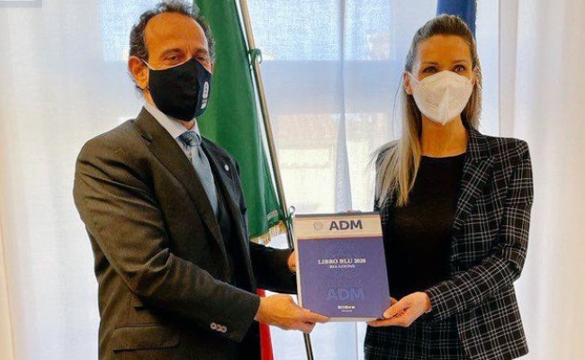 Adm direttore generale Minenna libro Blu sottosegretaria Vezzali