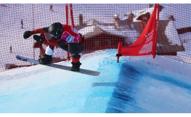 Olimpiadi Invernali Pechino 2022: è il momento di Moioli nello snowboard cross in quota la portabandiera azzurra punta all'oro