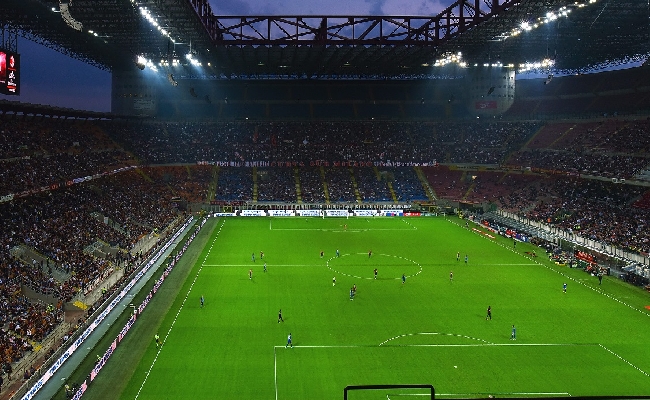 Per Scamacca si infiamma il derby di mercato tra Inter e Milan: in quota nerazzurri avanti nella corsa all'attaccante
