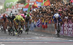 Giro Italia Carapaz pole Snai