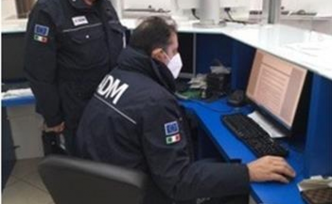 Gioco illegale controlli Adm rosarno totem