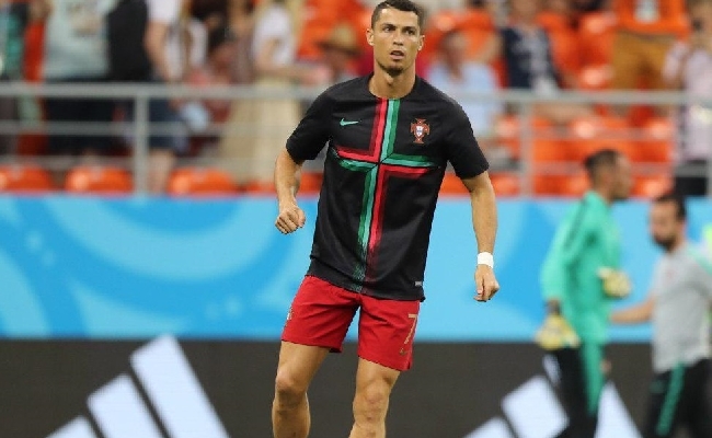 Cristiano Ronaldo addio al Manchester United: per i bookie la Roma di Mourinho può sognare difficile il ritorno alla Juventus