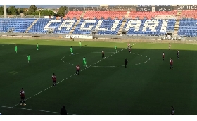Serie B Cagliari avanti sulla Spal: mister Ranieri avanti a 1 72 sull'allievo De Rossi