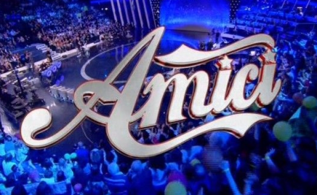 Amici 2023 finale vincitore bookie Angelina