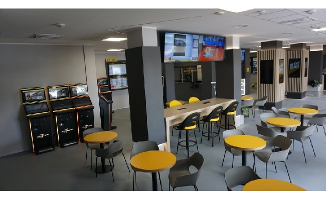 gaming SKS365 presenta Roma flagship store Planetwin365