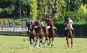 Italia Polo Challenge a Piazza di Siena si riaccende la passione. Domani la sfilata per le vie del centro di Roma