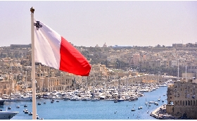 Gioco online Malta Parlamento legge tribunali esteri operatori