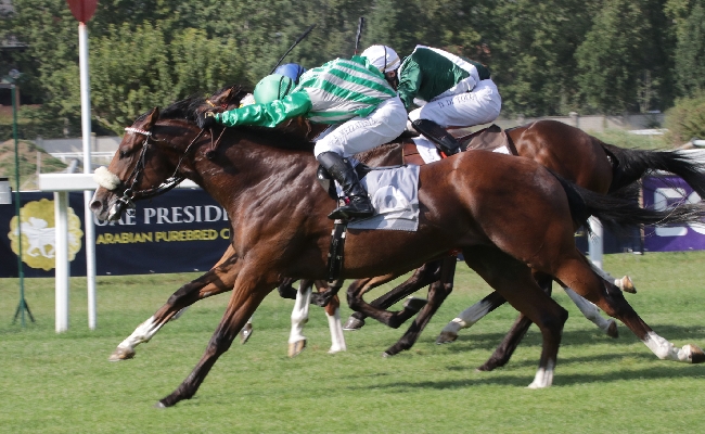 VENERDÌ ULTIMA RIUNIONE DI GALOPPO ALL’IPPODROMO SNAI SAN SIRO PRIMA DELLA PAUSA ESTIVA INTERAMENTE DEDICATA ALLE AMAZZONI E AI CAVALIERI