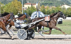 Ippica Sabato pomeriggio all’ippodromo Snai Sesana ultima giornata di trotto di settembre e penultima della stagione con sette corse