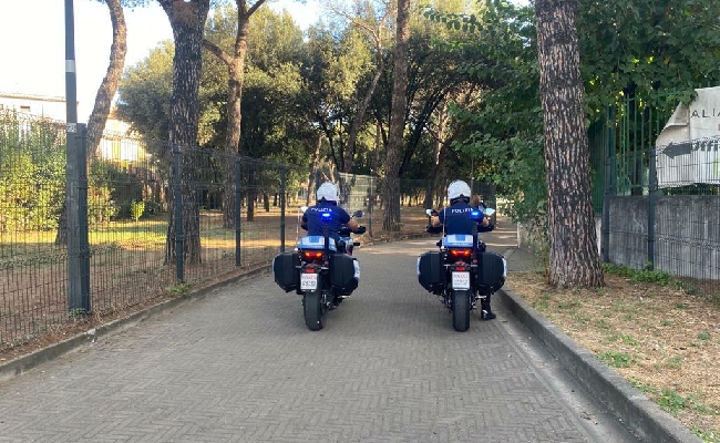 Gioco illegale controlli della Polizia a Roma: apparecchi accesi oltre l'orario consentito multata una sala