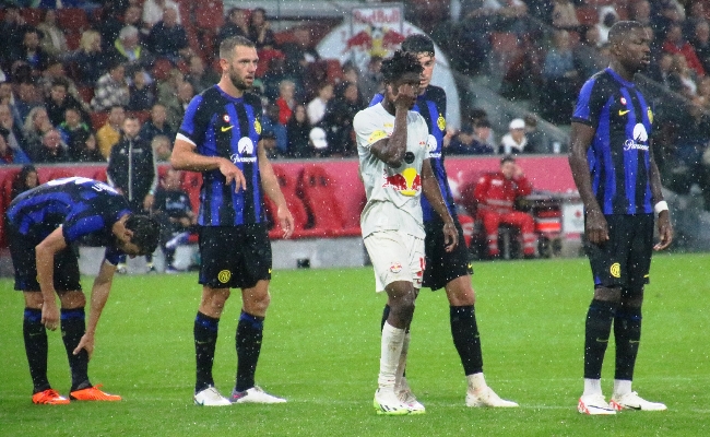 Champions League Napoli assalto tabù Real Madrid Thuram bis gol Benfica Sisal
