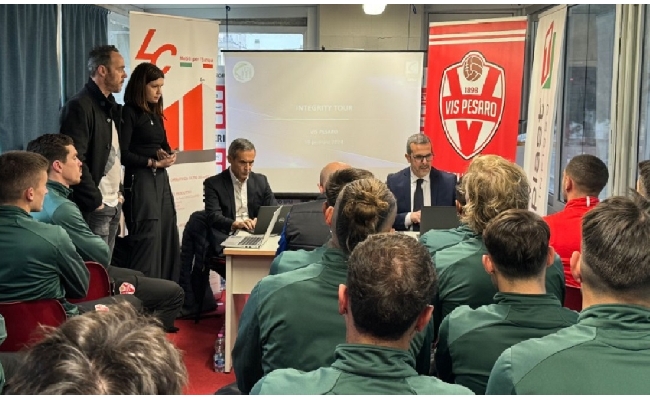 Integrity Tour Pesaro evento ospitato Vis Pesaro intervenuto Segretario Generale Lega Pro Emanuele Paolucci