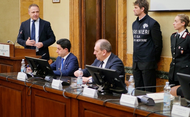 Ippica Lollobrigida (Masaf): “Settore va messo in condizione di produrre”