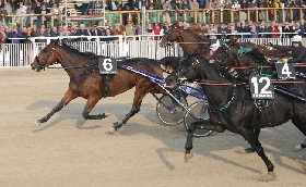 All'Ippodromo Snai La Maura domenica di trotto e animazione per bambini e famiglie. Cancelli aperti dalle 12.50 in pista sette corse al via dalle 14.05