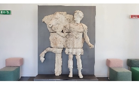 Piazza di Siena Il mistero del Cavaliere di marmo: e se fosse l'imperatore Traiano