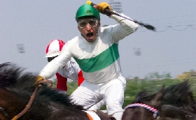 Ippica: l’Ippodromo Snai San Siro saluta l’ex fantino Peo Perlanti in pista Acheso non fallisce nel Premio Archivio Storico Ippodromi Snai