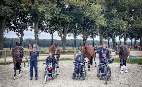 Equitazione Paralimpiadi Parigi 2024: i cavalli dell'Italia team superano la visita preliminare