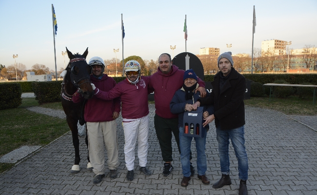 Ippica Ippodromo Arcoveggio di Bologna: 30 gennaio ultima giornata della stagione autunno inverno con Dakovo Mail a segno nel clou