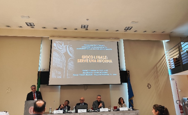 Convegno Fondazione Buozzi Cangianelli (Pres. Egp Fipe): “Distanze e orari facilmente aggirabili con tablet e device 155mila autoesclusi dal gioco online” 