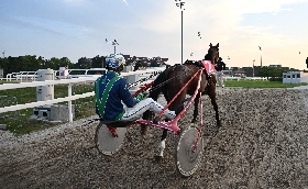 Ippica all'Ippodromo Snai San Siro di Milano fine settimana con tre giornate di corse. Si parte venerdì con il trotto per la 20° stagionale in cui spicca l'Anact Stakes Plus