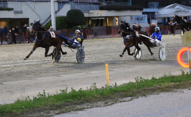 Ippica ippodromo di Arcoveggio: domenica 23 marzo “2° Memorial Afro Garavini” giornata gentlemen