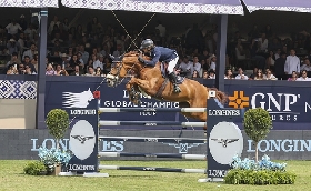 Equitazione salto ostacoli: Camilli trionfa nel GP del LGCT di Città del Messico 