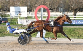 Ippica all’Ippodromo Snai San Siro bel venerdì di trotto con la Giornata Gentlemen Nazionale e il sigillo di Baika dei Ronchi nel Premio Nosate Trotto