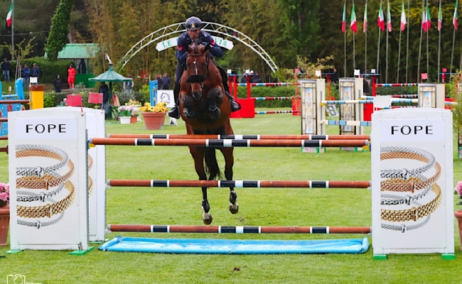 Equitazione Salto Ostacoli: Campionati Italiani Assoluti FOPE. Emilio Bicocchi in testa dopo la prima prova