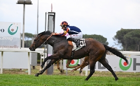 Ippica Ippodromo Capannelle: grande successo per l'Italian Guineas Day Lao Tzu trionfa nel Premio Parioli l’invincibile Klaynn si aggiudica il Regina Elena