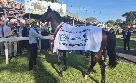 Ippica Derby Day: 15.000 in festa all’Ippodromo Capannelle Molveno vince il 142° Derby Italiano di Galoppo Bet365Scores.it