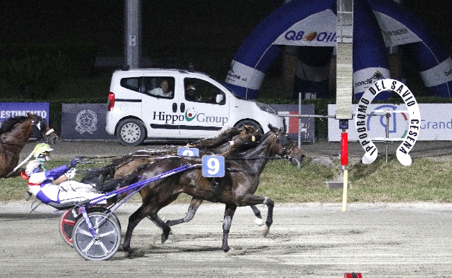 Ippica Ippodromo Cesena Trotto: resoconto delle corse di venerdì 20 giugno