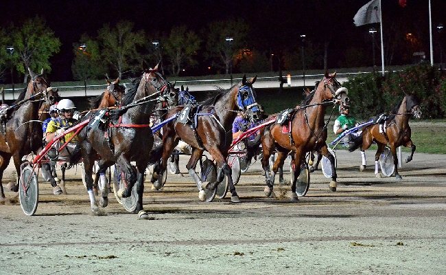 L’IPPODROMO DEL GARIGLIANO INCORONA “LA PIU’ BELLA DEL REAME SUI 1100 METRI