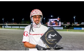 Ippodromo di Cesena: Vincenzo Gallo è il Superfrustino 2025. Il driver campano vince la race off con All About Bi