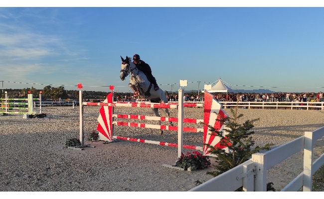 Salto ostacoli montepremi record da 93.500 per il Sardegna Jumping Tour 2025: l'evento si svolgerà ad Abbasanta dal 23 al 26 ottobre 