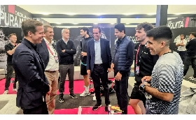 Oysho Milano Premier Padel P1: all'Allianz Cloud la visita del chairman di Premier Padel Nasser Al Khelaifi 