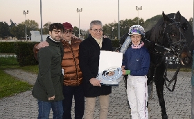 Ippica Ippodromo di Bologna: domenica 16 novembre otto corse al trotto dedicate alle famiglie Canali e Veneziani