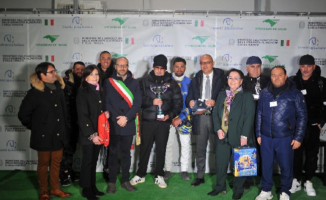 ippodromo dei sauriLa conferma di Don Gio Nobel e la tripletta di Francesco Tufano