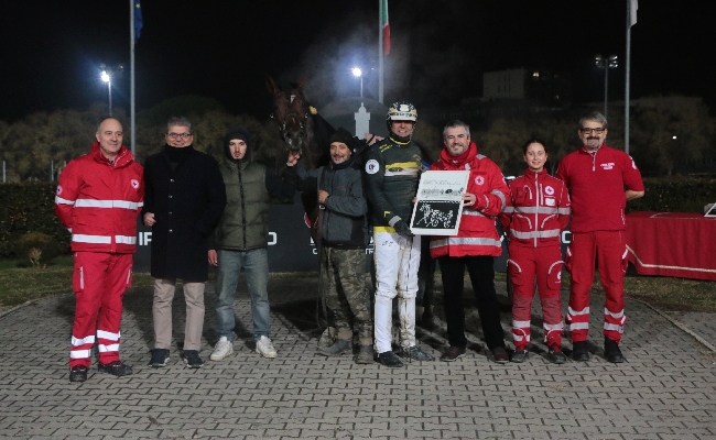 Ippica Ippodromo di Bologna: domenica 21 dicembre le Finali del Gentlemen 4 Life e Croce Rossa Italiana