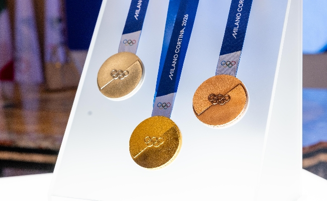 Olimpiadi Milano Cortina Mosaner Constantini ancora coppia d'oro del curling: un italiano su tre punta sul bis azzurro