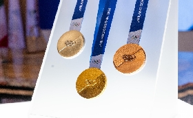 Olimpiadi Milano Cortina Mosaner Constantini ancora coppia d'oro del curling: un italiano su tre punta sul bis azzurro